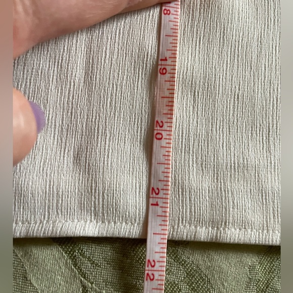 Ann Taylor Adjustable Tie Neck Flowy Ivory Sleeveless Oversized Top Size XS-Med - Picture 11 of 14